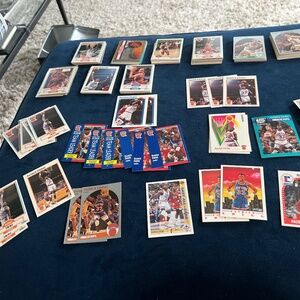 Patrick Ewing basketball card lot
